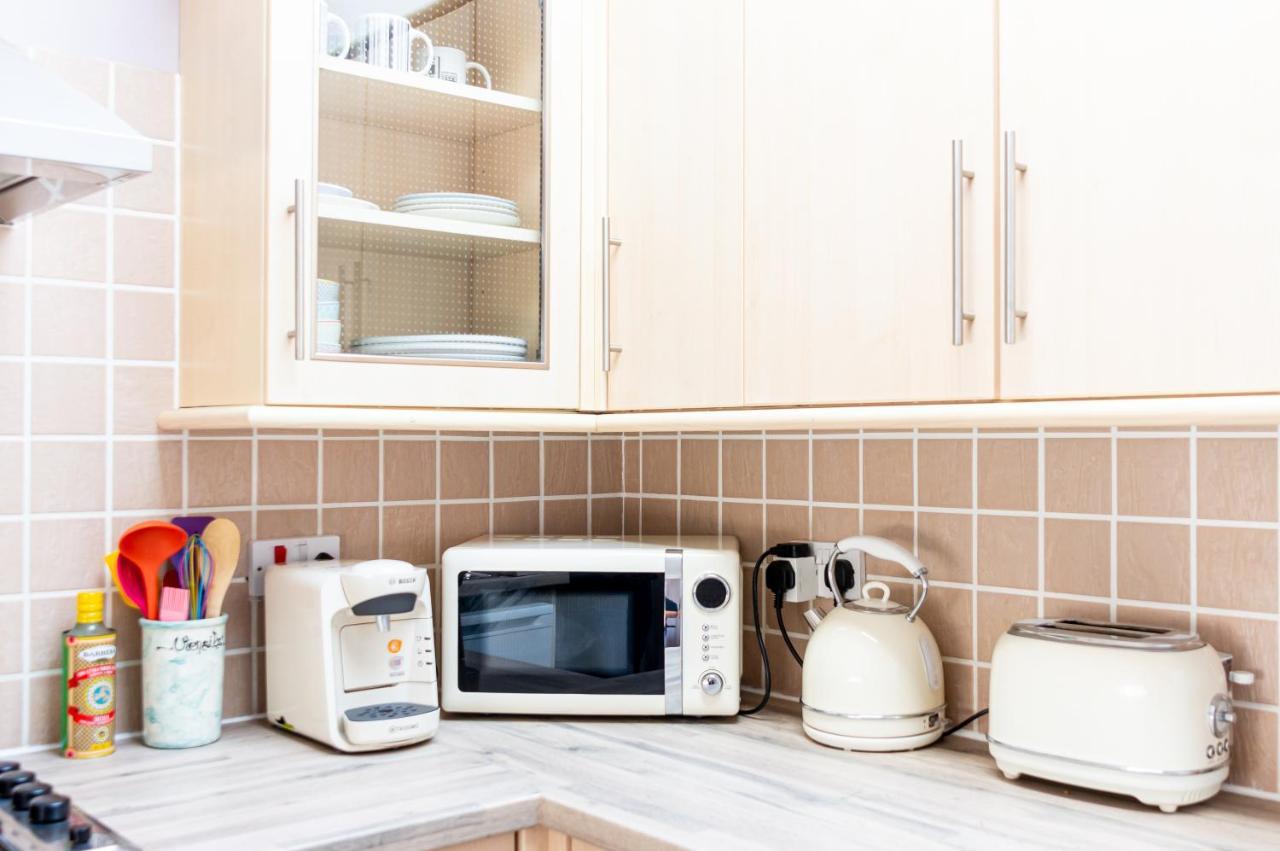 Spacious Split Level Flat In Great Location Portsmouth Eksteriør bilde